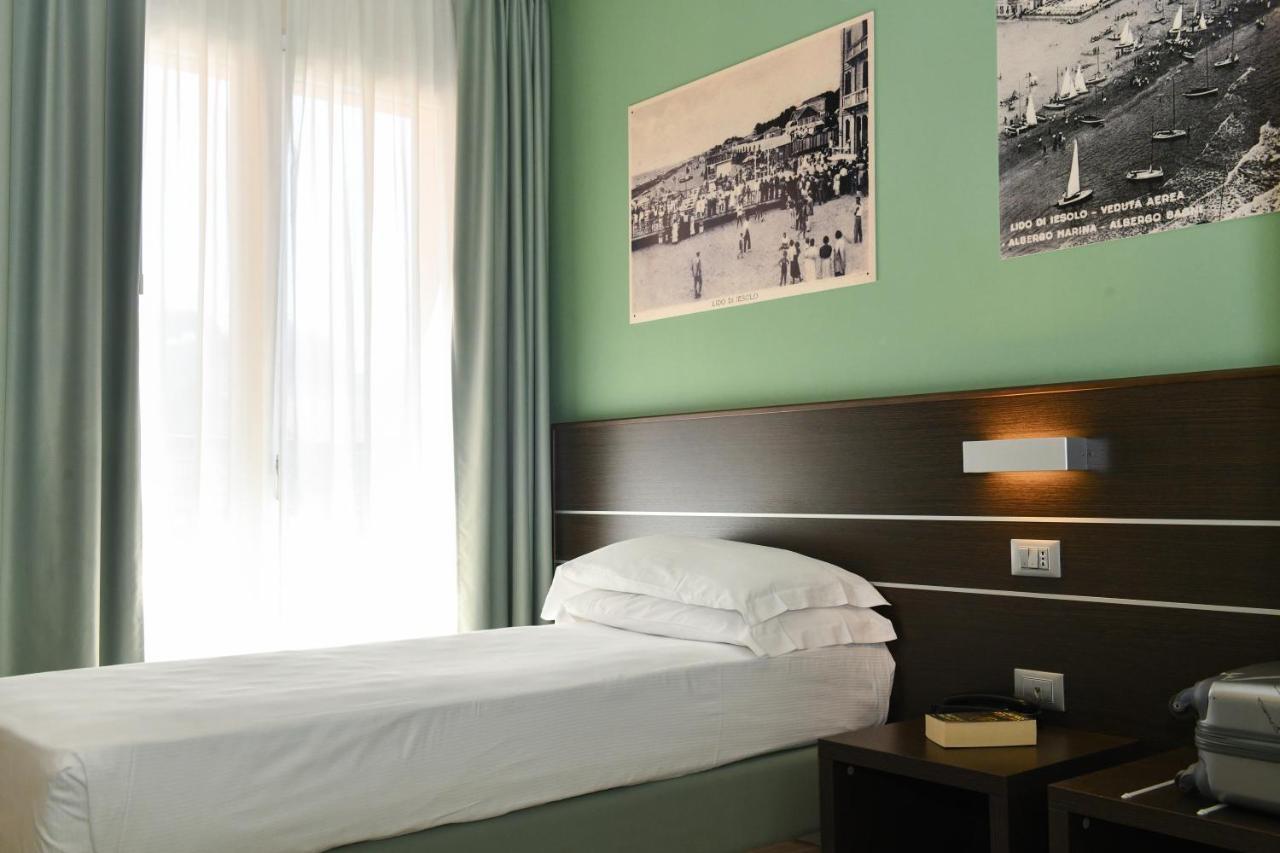 Hotel Vienna Lido di Jesolo Eksteriør billede