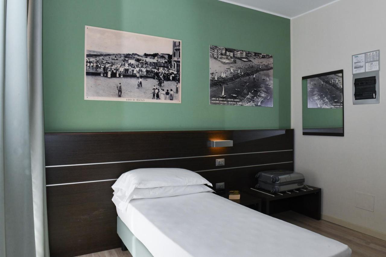 Hotel Vienna Lido di Jesolo Eksteriør billede