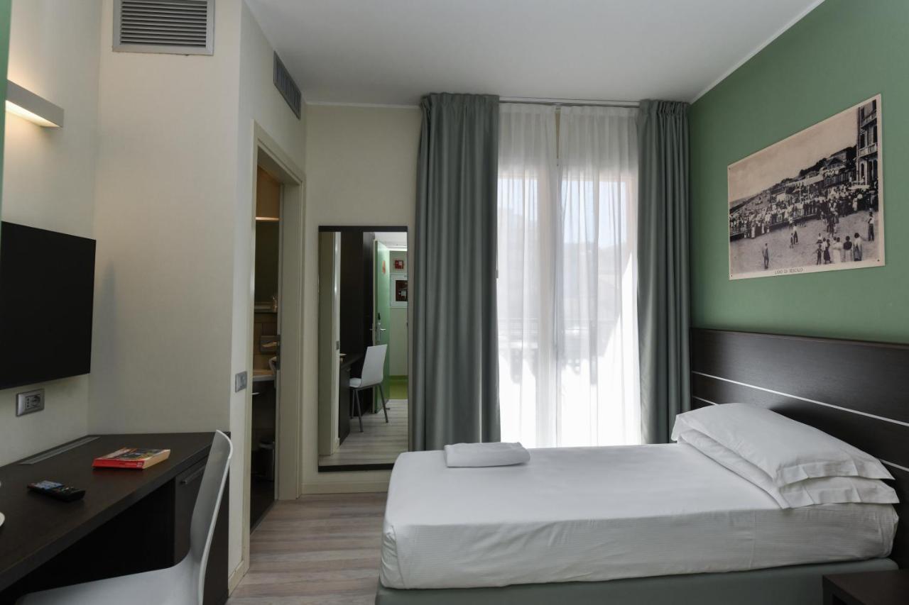 Hotel Vienna Lido di Jesolo Eksteriør billede