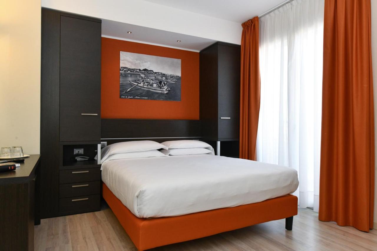 Hotel Vienna Lido di Jesolo Eksteriør billede