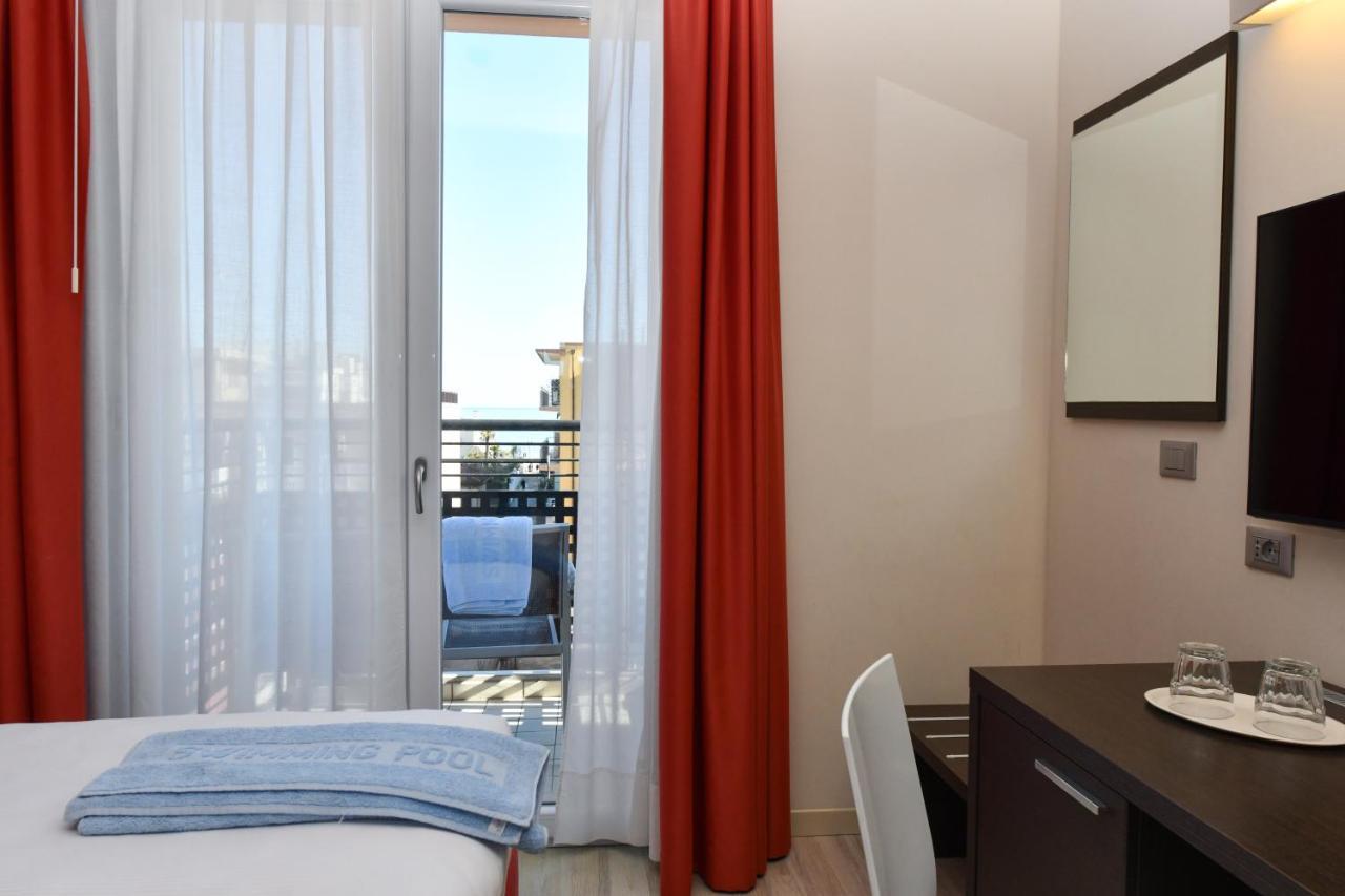 Hotel Vienna Lido di Jesolo Eksteriør billede
