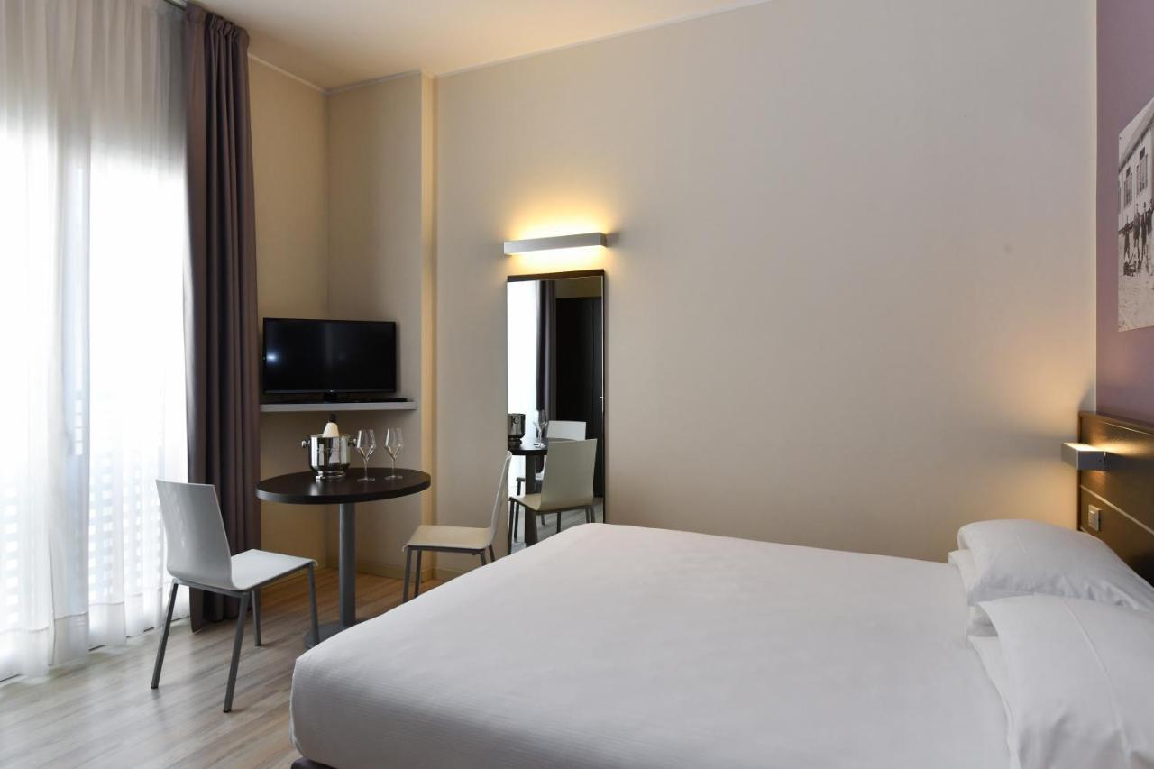 Hotel Vienna Lido di Jesolo Eksteriør billede