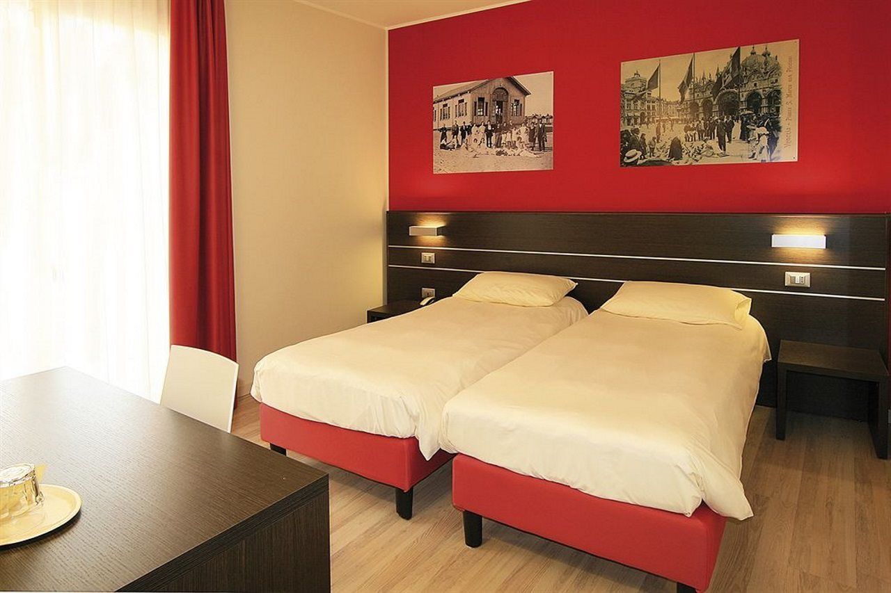 Hotel Vienna Lido di Jesolo Eksteriør billede